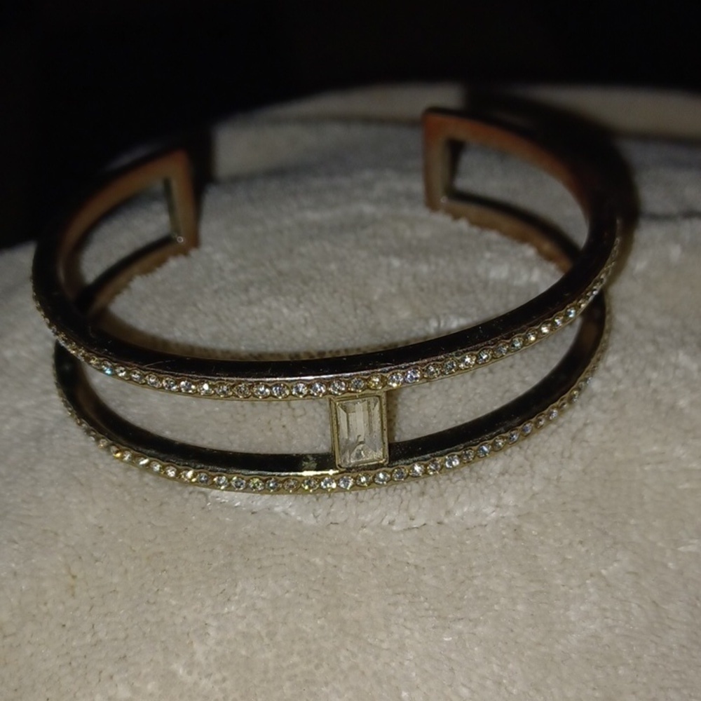 Express Fashion-Bracelet Gold-Tone/Crystal